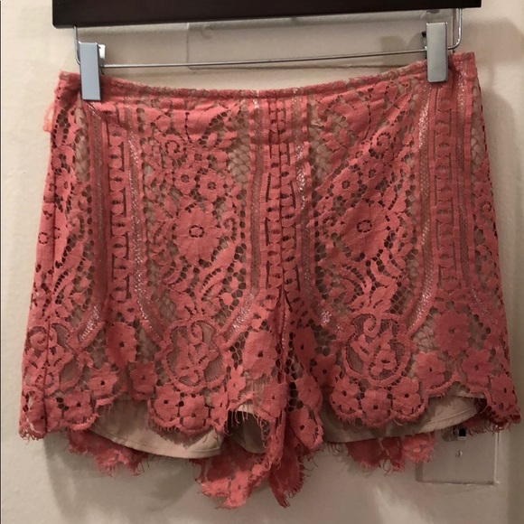 NWOT Wayf lace bottoms - Picture 2 of 3